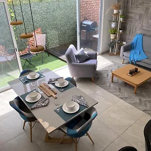  Hébergement de vacances Casa Familiar Cerca De La Playa Con Terraza Privada